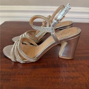 Jewel Badgley Mischka Silver Heeled Sandals